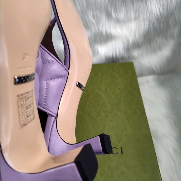 Gucci Purple Quilted Sandals - Picture 16 of 16